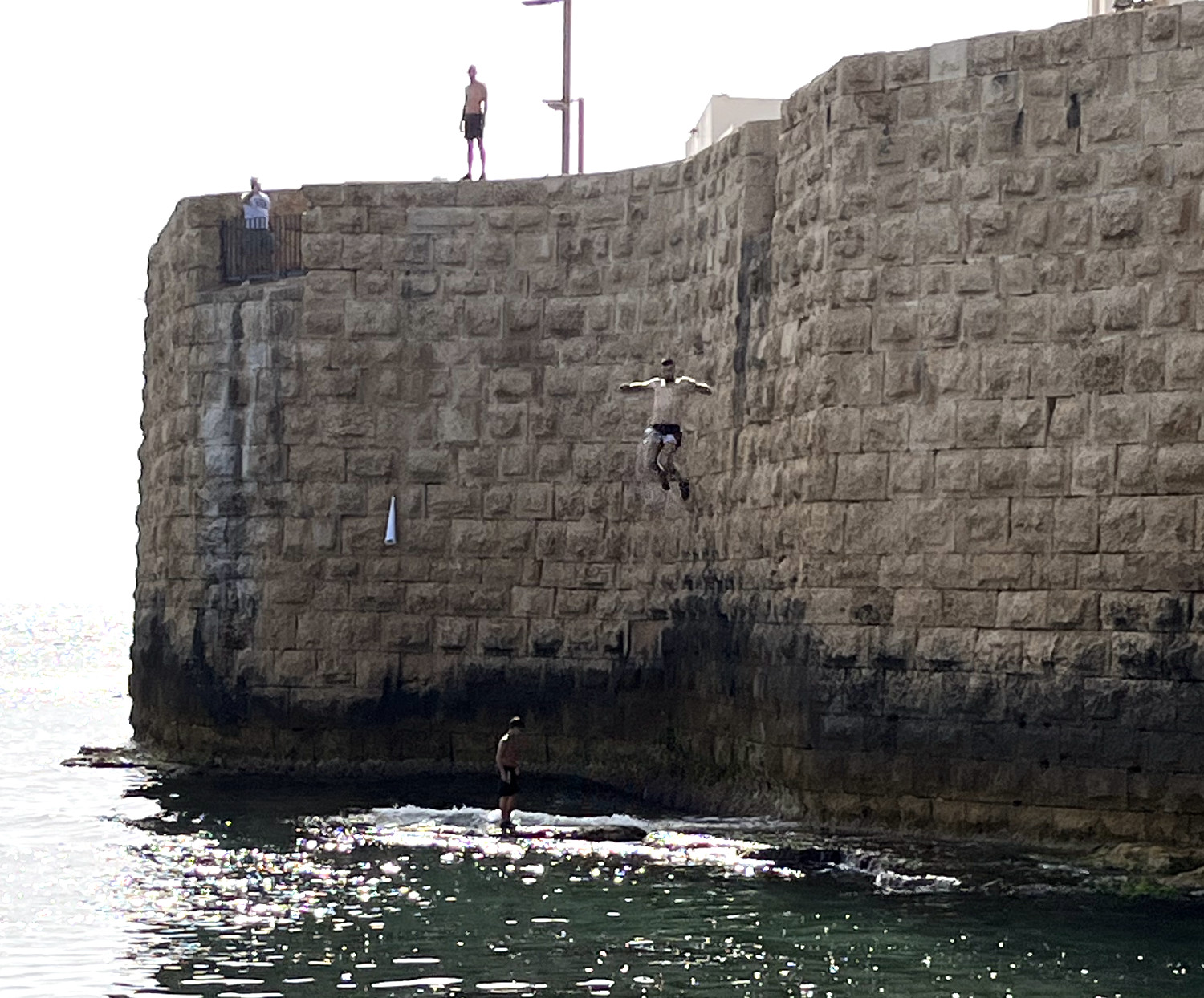 Akko Kids jumping off Cliff